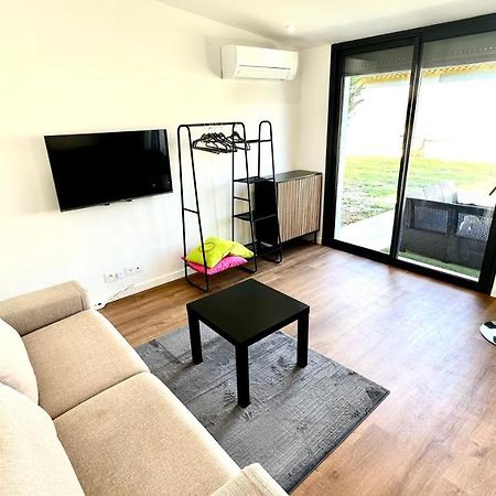 Le Petit Fresquounet Althen-des-Paluds Exterior foto